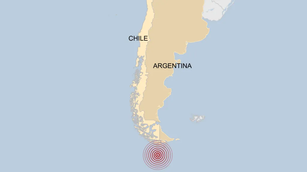 Chile issues tsunami warning after earthquake