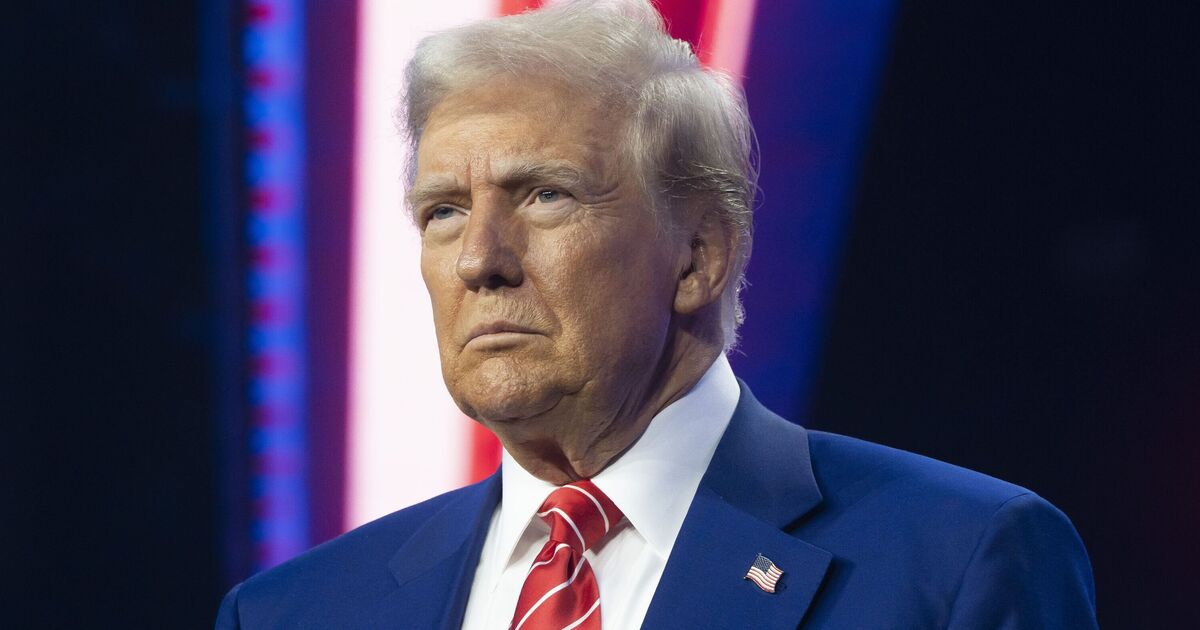 Ukraine peace talks dealt massive blow as frustrated Trump&#039;s team takes major step back