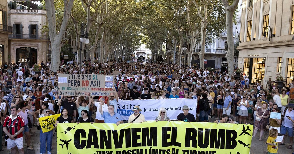 Panic as Brits abandon five European holiday destinations to avoid furious protesters