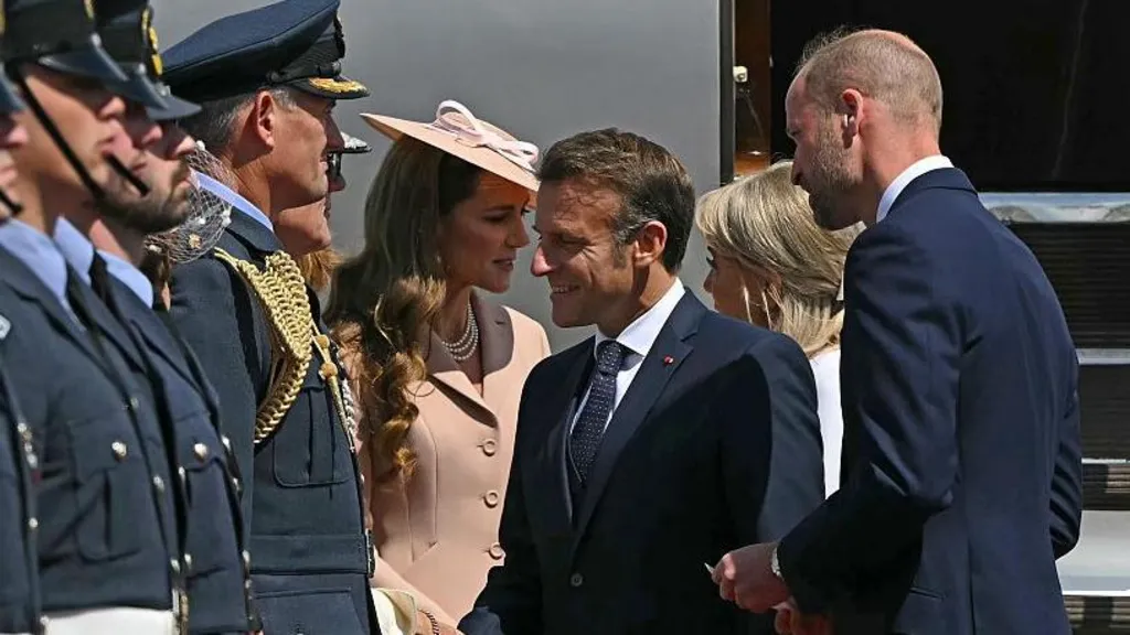 French president greeted by King Charles as state visit begins