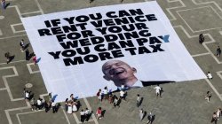 Venice protesters claim victory as Jeff Bezos changes wedding venue