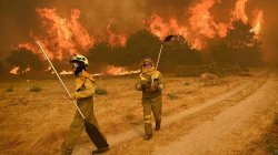 Spain at &#039;extreme risk&#039; of new wildfires as 14 blazes spread