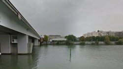 Man held after four bodies found in River Seine