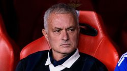 Mourinho sacked by Fenerbahce after CL exit