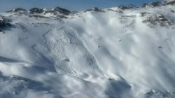Avalanches kill five off-piste skiers in Austrian Alps