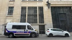 Three arrested in Paris after attempted bomb attack outside Bank of America
