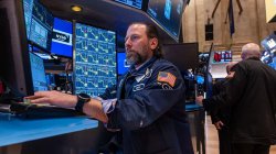 Stocks plunge as China retaliates to Trump tariffs