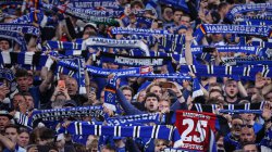25 fans in hospital after Hamburg pitch invasion