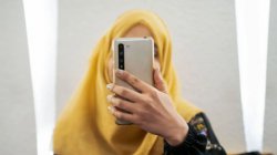 Afghan women lose their &#039;last hope&#039; as Taliban shuts down internet