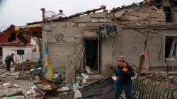 Ukraine and Russia trade blame for breaking &#039;Easter truce&#039;