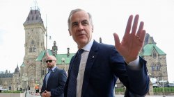 Trump congratulates Canada&#039;s Carney as they agree to meet in &#039;near future&#039;