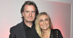Fiona Phillips &#039;doesn&#039;t know&#039; who husband is as he says &#039;she thought I&#039;d kidnapped her&#039;