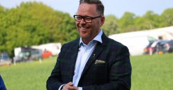 Bargain Hunt&#039;s John Cameron&#039;s life from heart attack to being &#039;forced to give up&#039; job