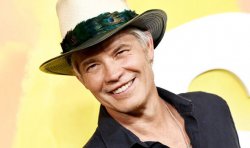 Inside Timothy Olyphant&#039;s life: From wealthy family connection to college love story