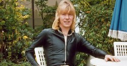 Chart-topping heartthrob died penniless in a council flat after selling house to pay taxes