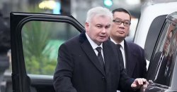 Eamonn Holmes shares devastating news as fans rush to support him