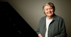 Patricia Routledge dead: Keeping Up Appearances legend dies as tributes flood in