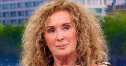 Corrie legend breaks down in tears as she shares heartbreaking cancer update