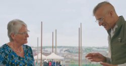 BBC Antiques Roadshow expert floored as guest refuses to sell pens worth hundreds