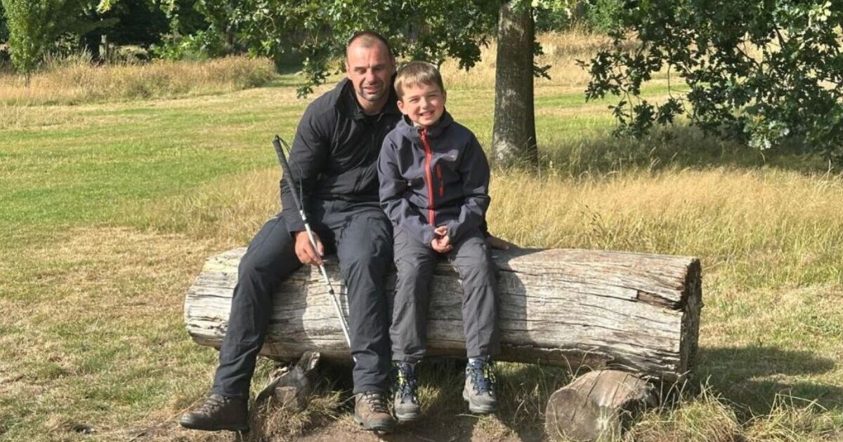 Army veteran Craig Lundberg becomes first blind person to complete Five Peaks Challenge