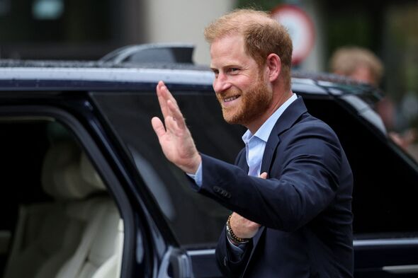 Royal Family LIVE: King issued &#039;stability&#039; warning as Harry&#039;s &#039;popularity&#039; sparks concerns