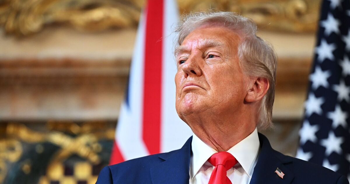 Donald Trump issues chilling WW3 warning at Keir Starmer press conference