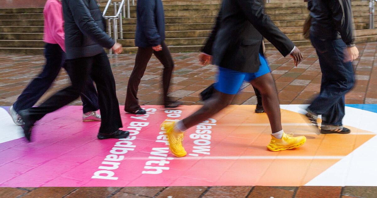 Pedestrian fast lanes trialled in UK <b class='text-danger'>cities</b> as slow walkers revealed as key frustration