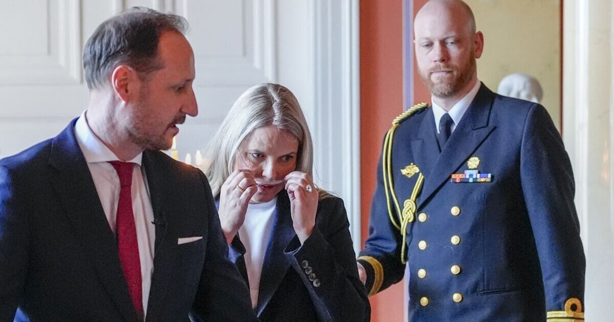 Royal pictured back to work with oxygen support weeks after major health update