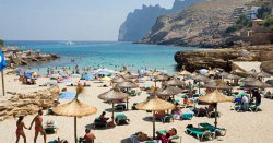 UK tourists heading to Spain warned of strict outfit rule that could land them £500 fine