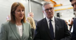 Disaster for Rachel Reeves as economy set to shrink despite repeated growth pledge
