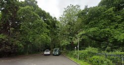 Oxford incident LIVE: &#039;Blue lights everywhere&#039; as manhunt scours Headington Woods