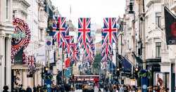 Iconic UK high street chain at risk of closing all 300 stores