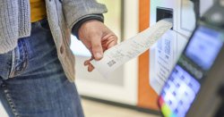Man goes to self checkout in airport and is startled by machine&#039;s wild demand