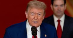 Donald Trump mystery marks spark health rumours as president covers in makeup