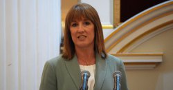 Major UK supermarkets warn of Rachel Reeves&#039; plans for fresh tax raid