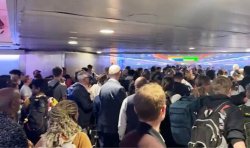 H<b class='text-danger'>eat</b>hrow chaos LIVE: Huge queues at major UK airport after M4 closed