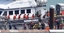 First migrants detained under Keir Starmer&#039;s migrant deal as French &#039;taxi boats&#039; to UK