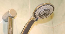 Showers will be free of limescale and streaks with 2 cheap ingredients