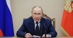 Russia economy meltdown as deficit soars and liquid reserves at risk of running out