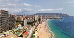 Holidaymakers heading to Benidorm given crime warning as hotspot &#039;goes downhill&#039;