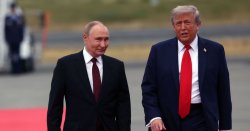 White House blunder as &#039;forgotten&#039; documents reveal details of Trump-Putin summit