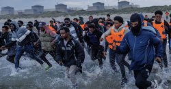 Yvette Cooper given radical plan to end migrant crisis - &#039;deport every illegal arrival&#039;