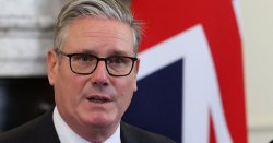Clumsy Keir Starmer thinks he&#039;s tough – but he&#039;s cackhandedly created a crisis