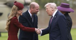 Moment Prince William asks panicking Princess Kate &#039;are you okay?&#039; during Trump meeting