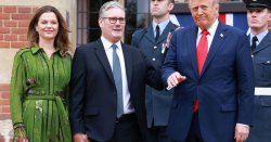Body language expert spots one key sign Trump &#039;feels threatened&#039; by Starmer
