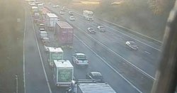 M62 traffic LIVE: Major motorway closed as serious crash sparks morning rush-hour chaos