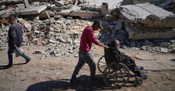 Israel orders evacuation of Gaza City hospital amid fears of huge new offensive