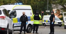 Manchester synagogue stabbing LIVE: Police put major road on lockdown after &#039;knife attack&#039;
