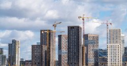 Russian economy meltdown as construction companies plunge into bankruptcy - £900k debt