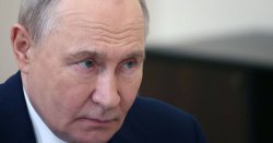 Putin ally issues WW3 hypersonic missile threat to 'defenceless' UK
